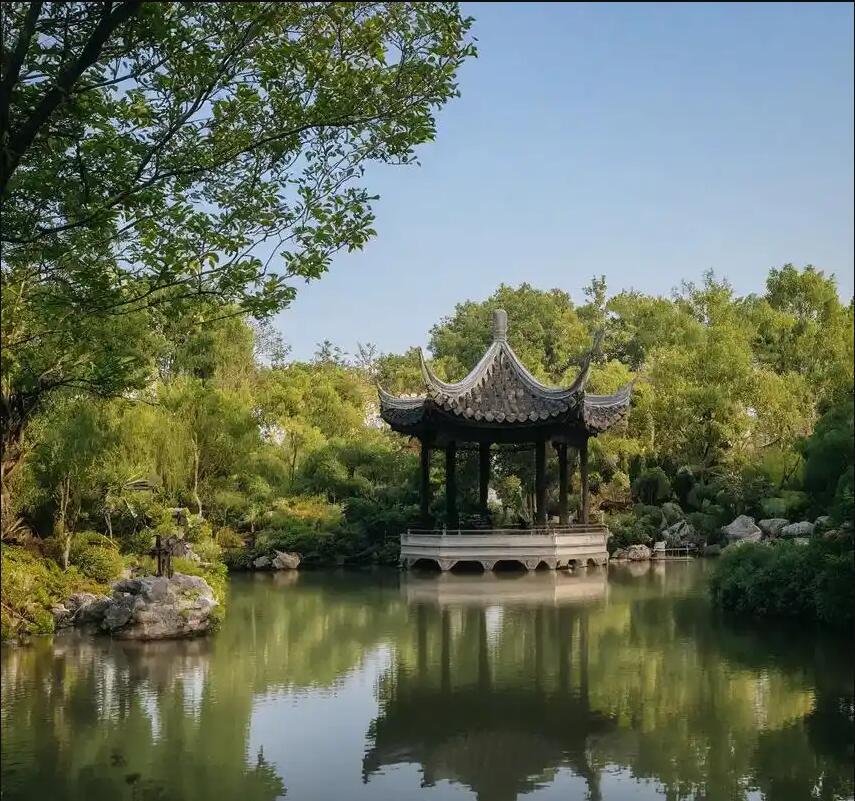 南宁良庆雪旋餐饮有限公司